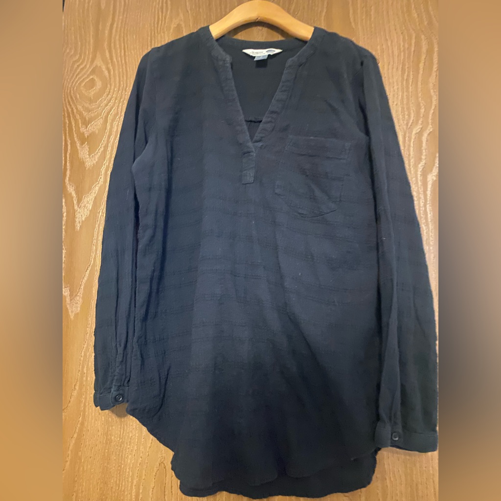 Basic Black V Neck Tunic